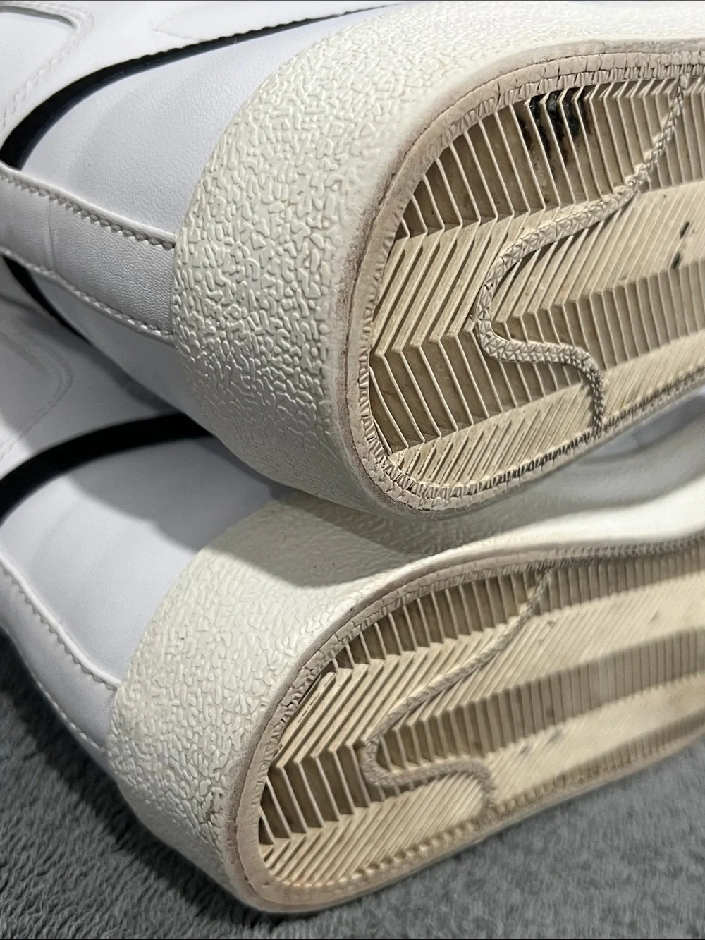 🔥🔥 NIKE BLAZER MID '77 SNEAKER SHOES WHITE/ BLACK Men Size 10 - EXCELLENT 🔥🔥